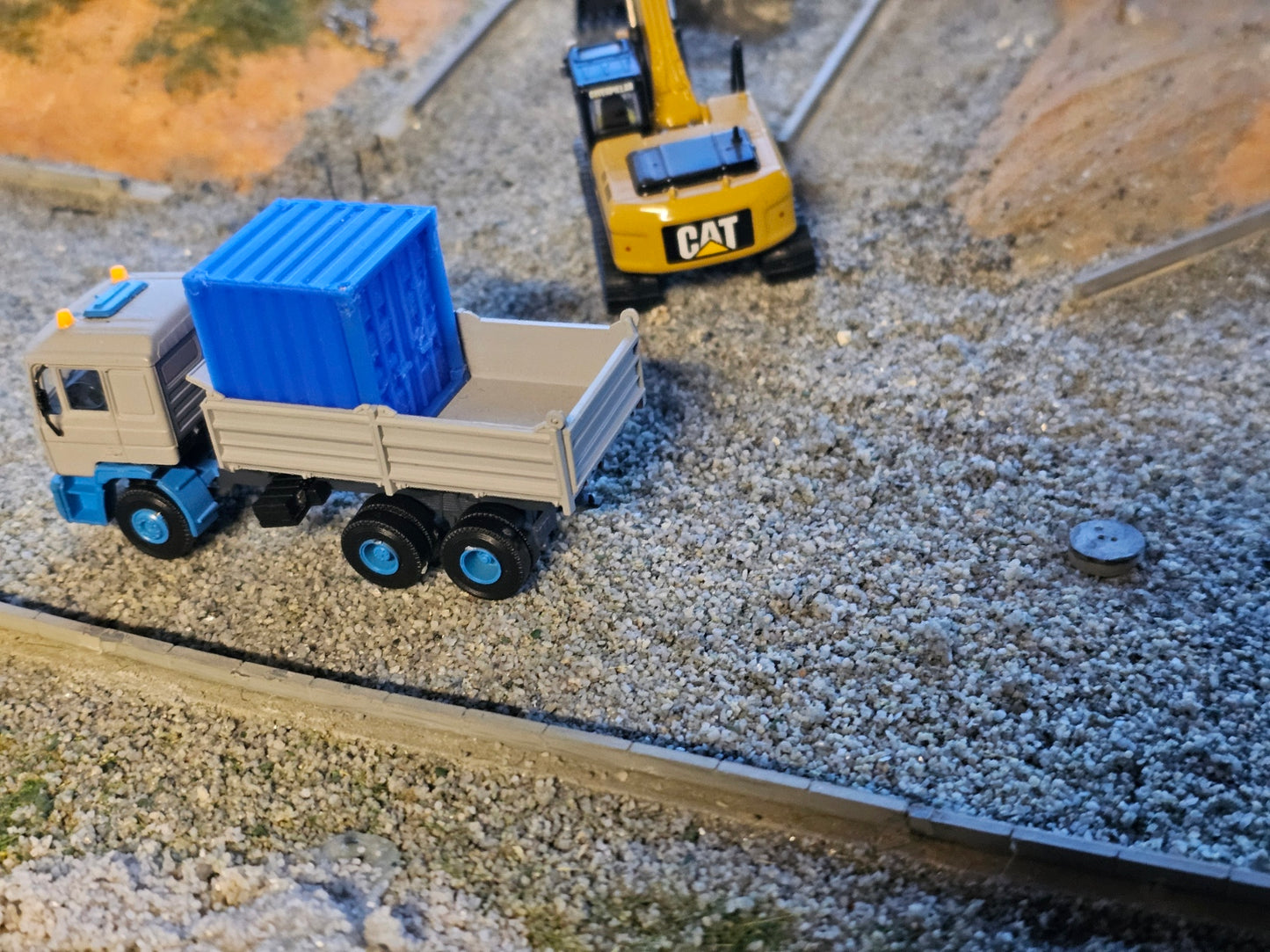 Container Baustellen Lager 8 Fuß 1/87 Ladegut H0