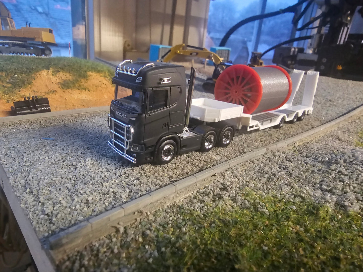 2x Stahlseil/ Seiltrommel (Seilbahn) 1/87 Ladegut Schwertransport