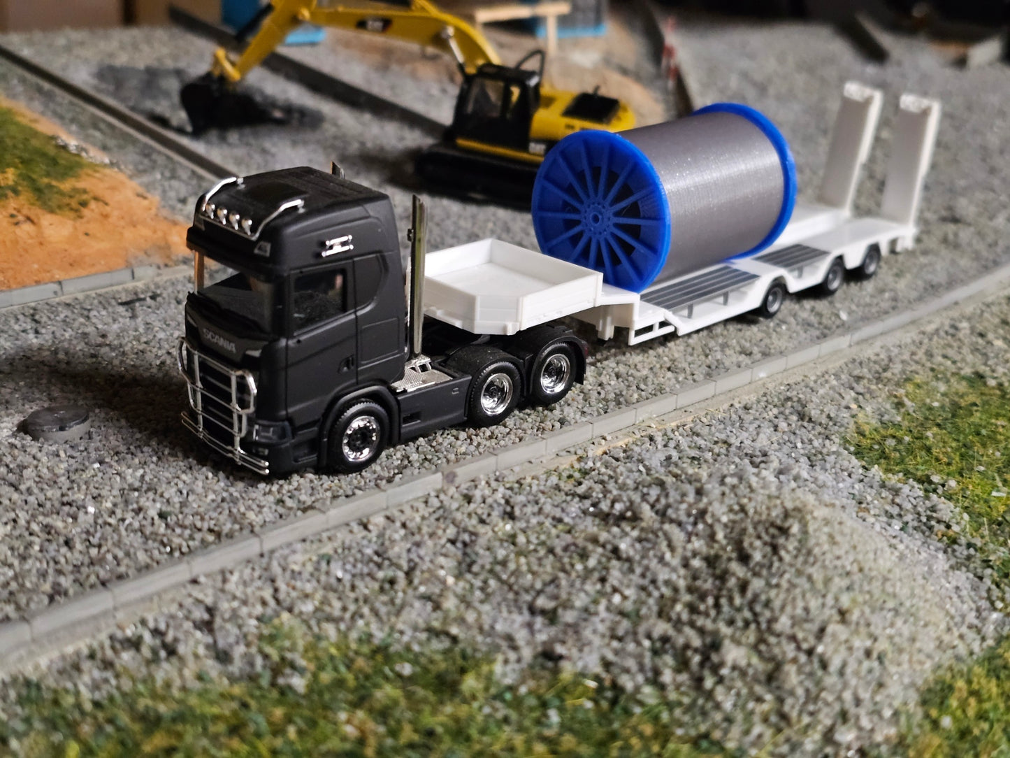 2x Stahlseil/ Seiltrommel (Seilbahn) 1/87 Ladegut Schwertransport