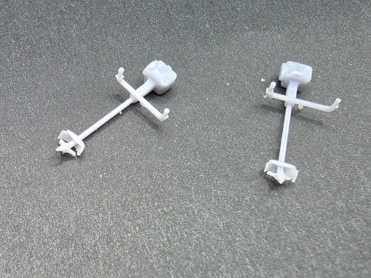 2 x Freischneider/Motorsense im Maßstab 1/87