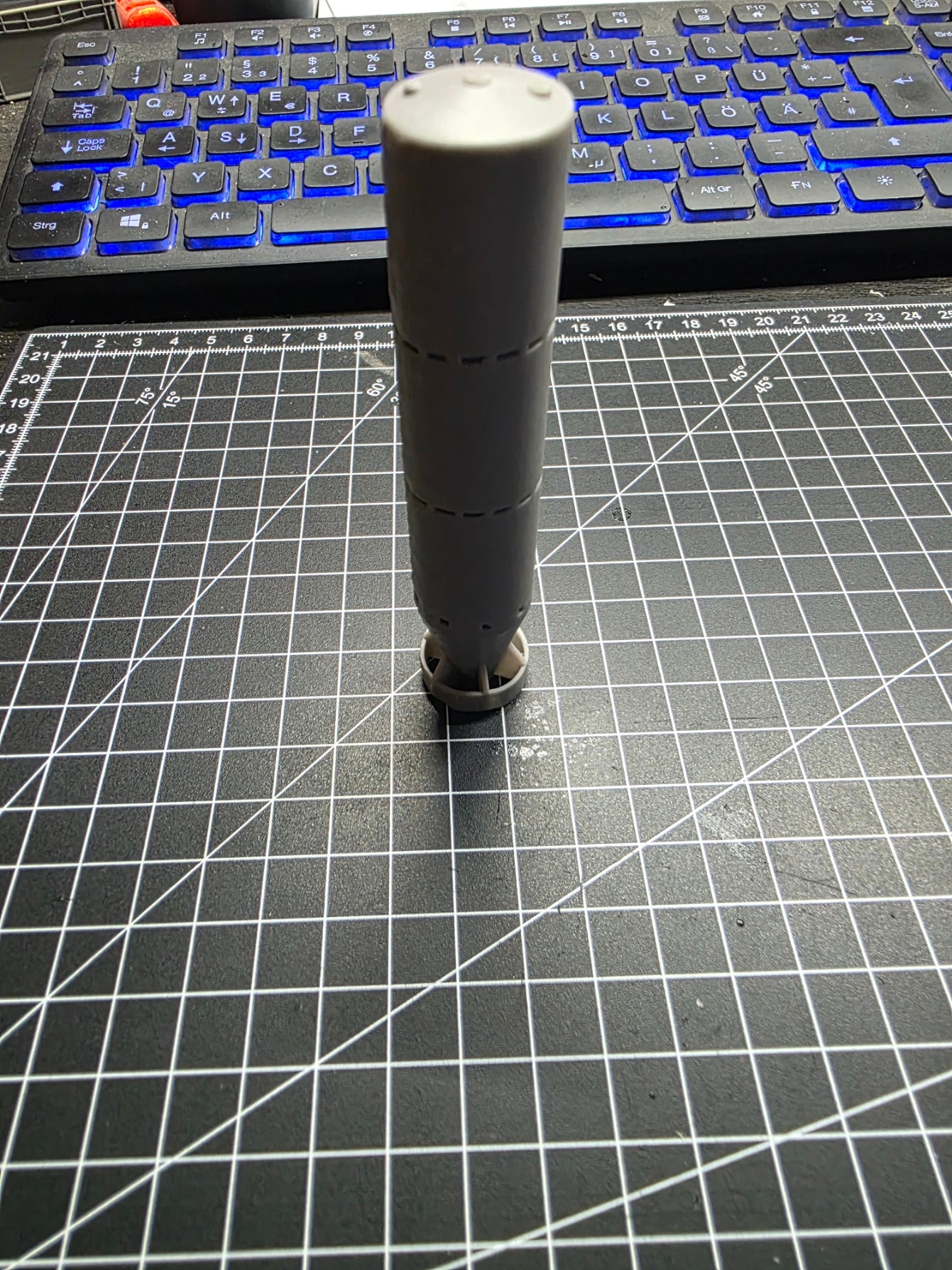 WW2 Englische Bombe 12.000 LB Maßstab 1/48