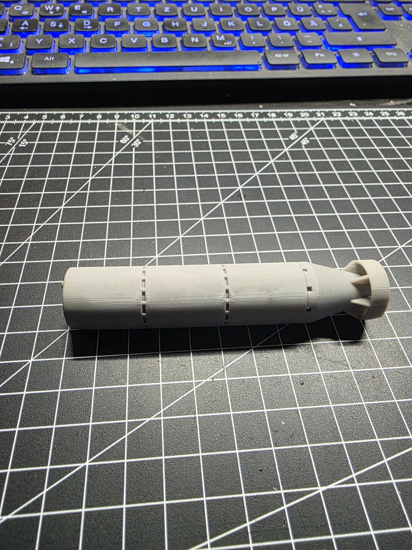 WW2 Englische Bombe 12.000 LB Maßstab 1/48