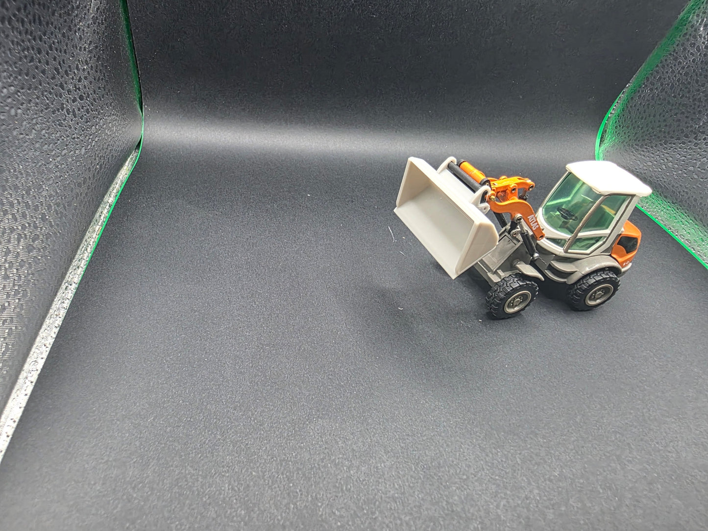 Löffel/Schaufel Für Radlader Anbau im Maßstab 1/50