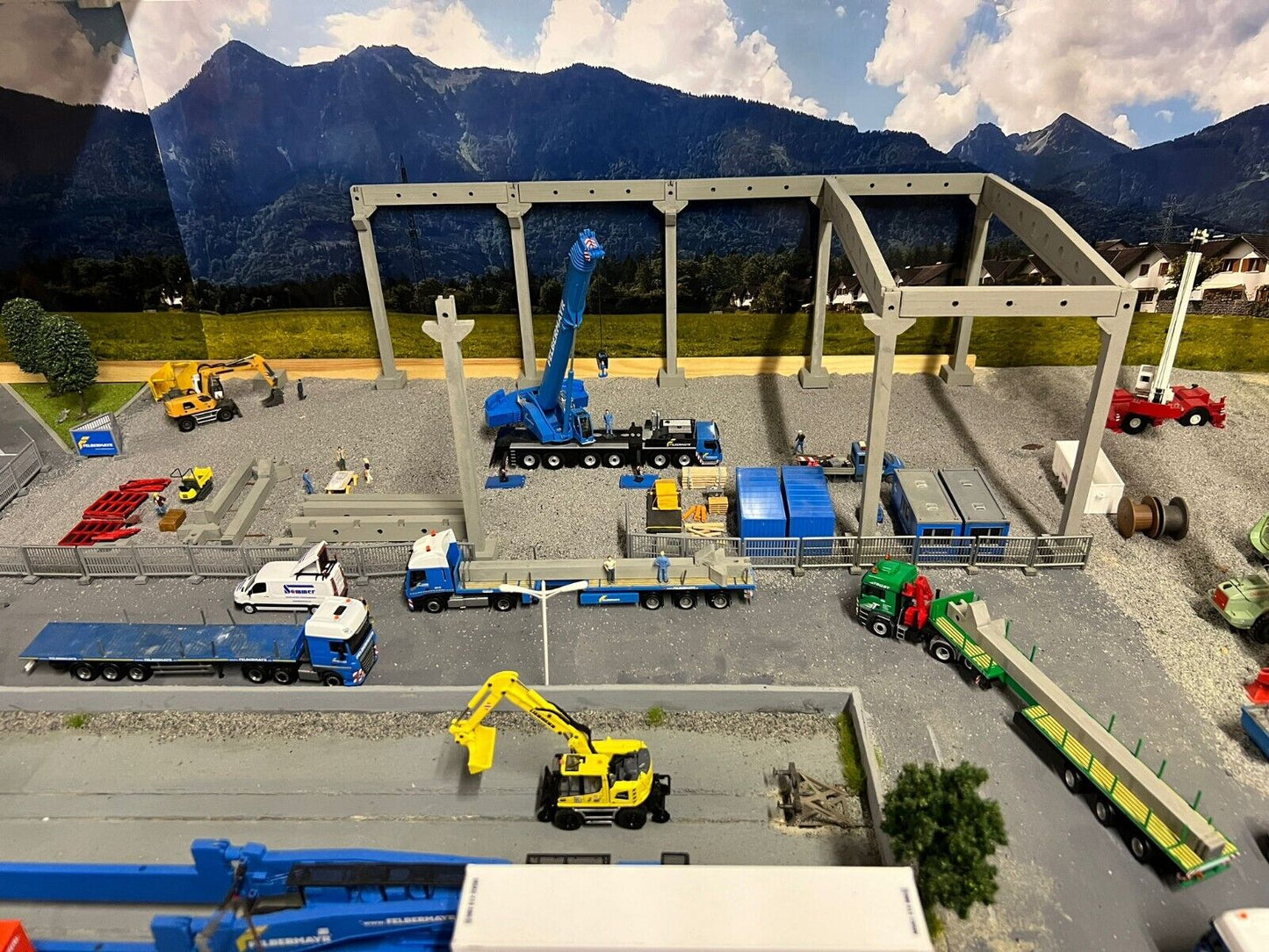Halle/ Beton Fertigteil Halle Maßstab 1/87