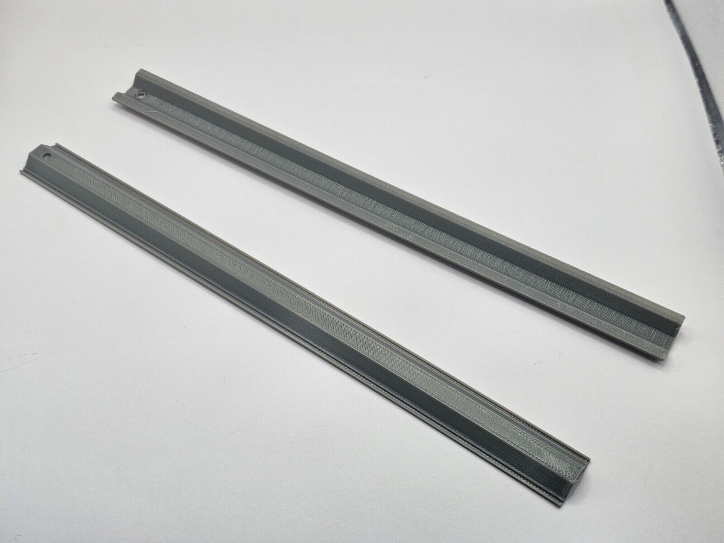 Spundwand / Spunddiele 220mm 1/50