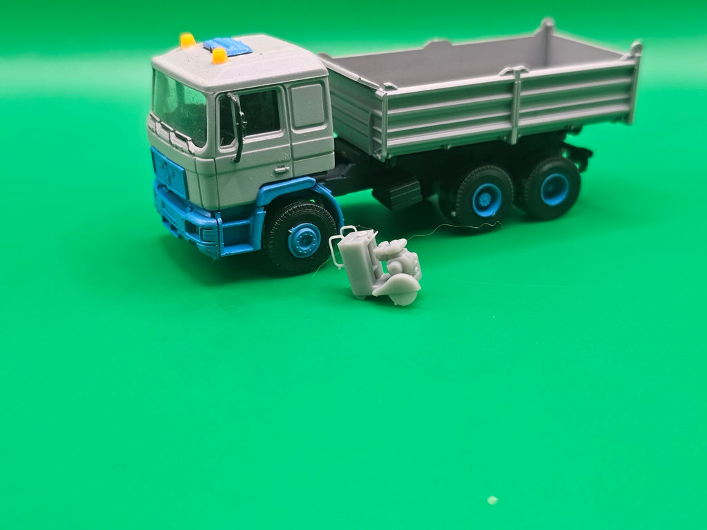 Fugenschneider/Asphalt Schneidmaschine im  Maßstab1/87
