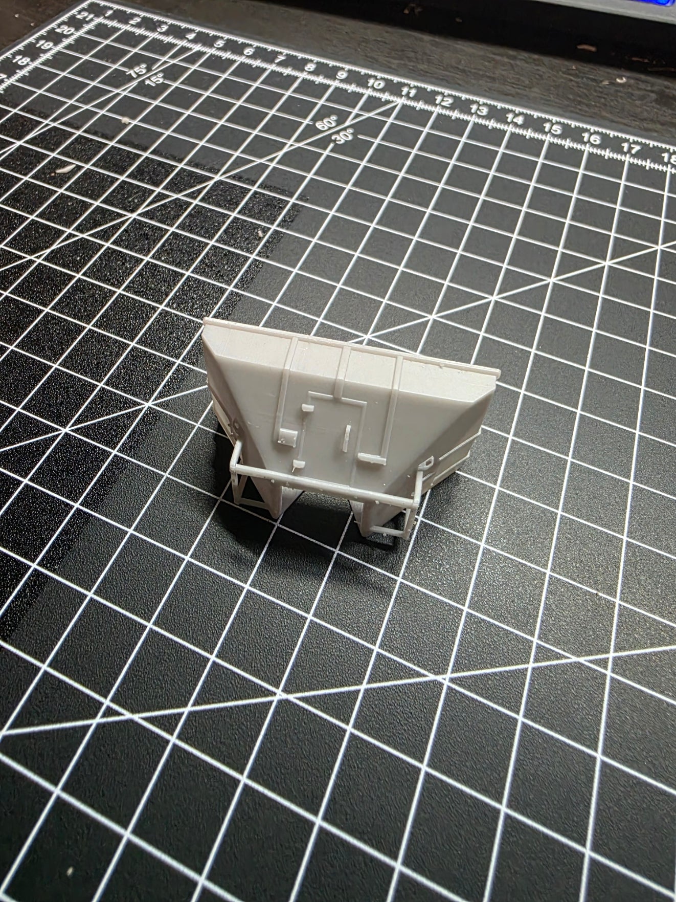 Asphalt Bunker/ Bunker für Fertiger im Maßstab1/87