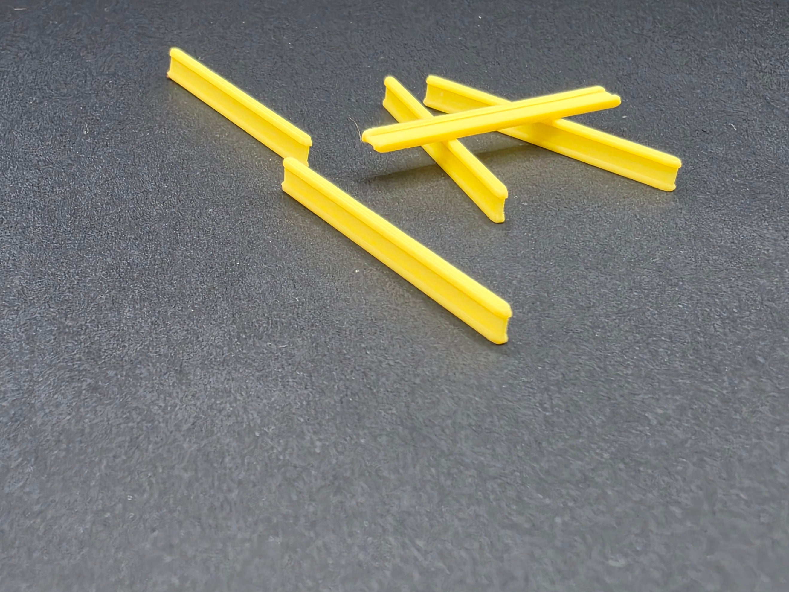 20 St Schalungsträger H20 190 (38 mm) im Maßstab 1/50 Ladegut