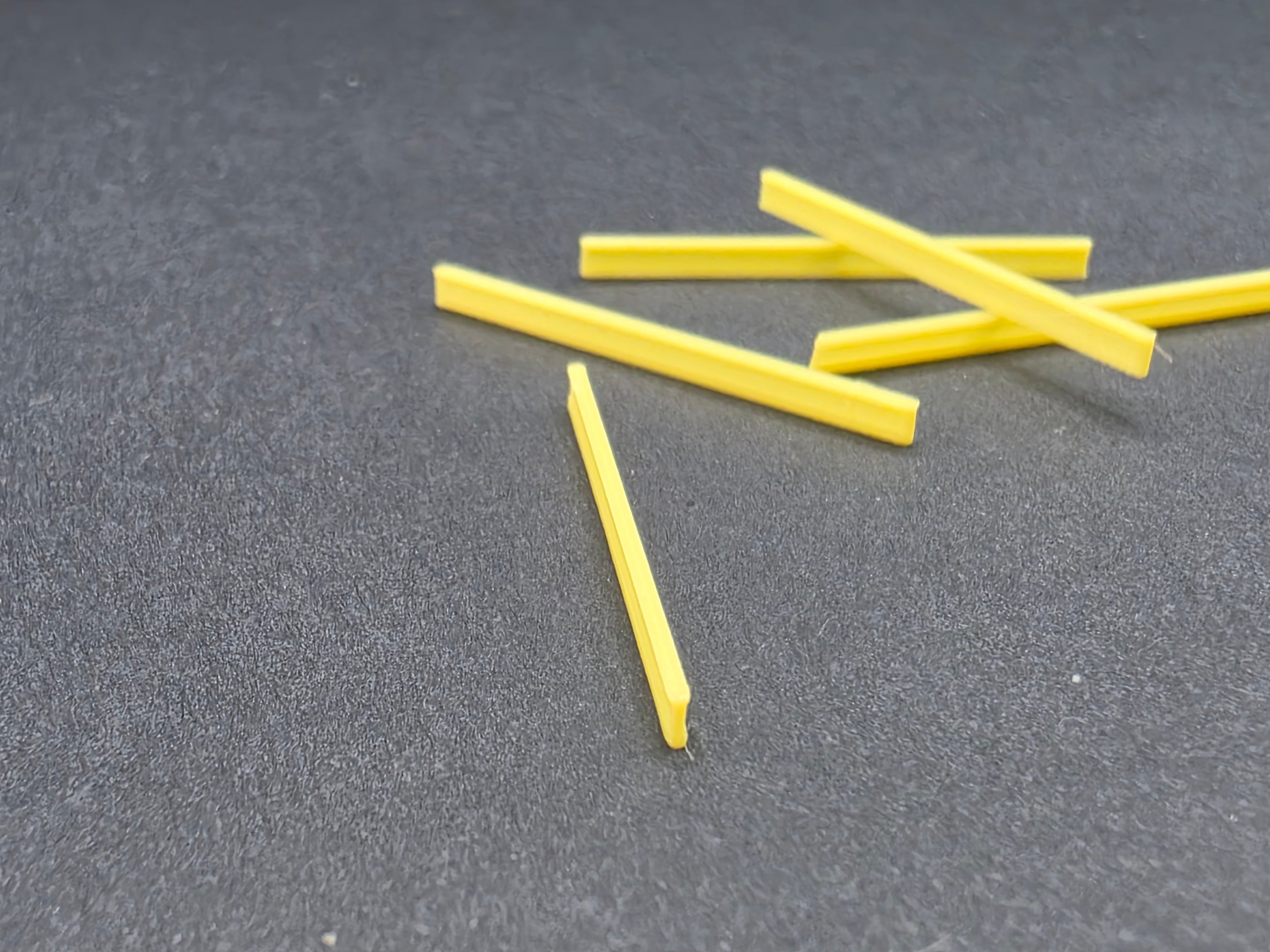 30 St Schalungsträger H20 290 ( 31 mm) im Maßstab 1/87 Ladegut H0