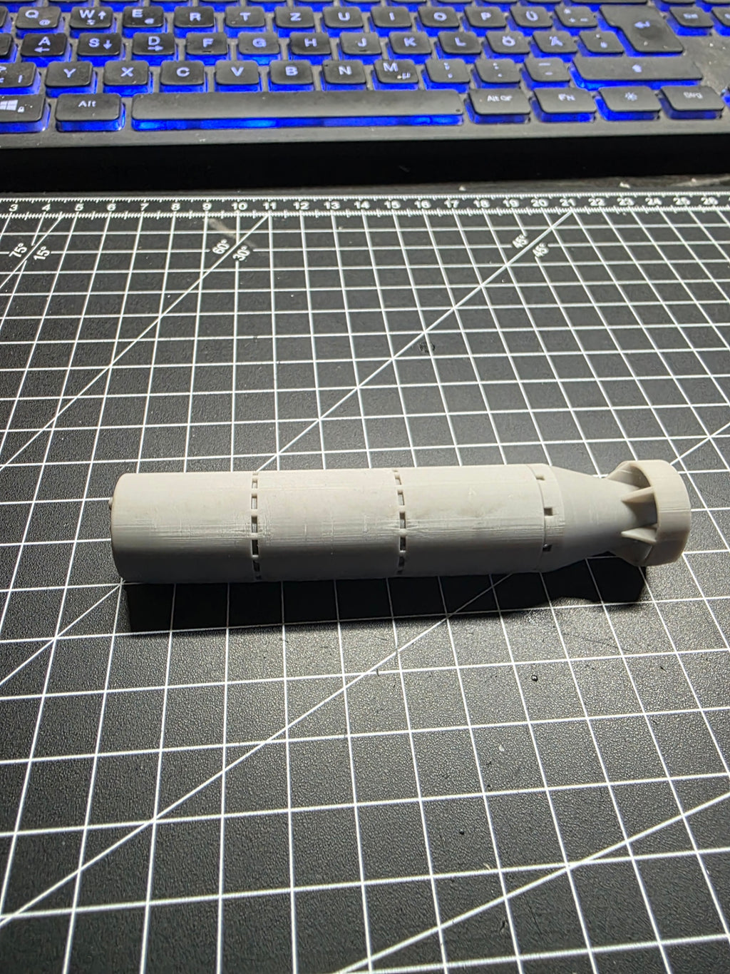 WW2 Englische Bombe 12.000 LB Maßstab 1/48