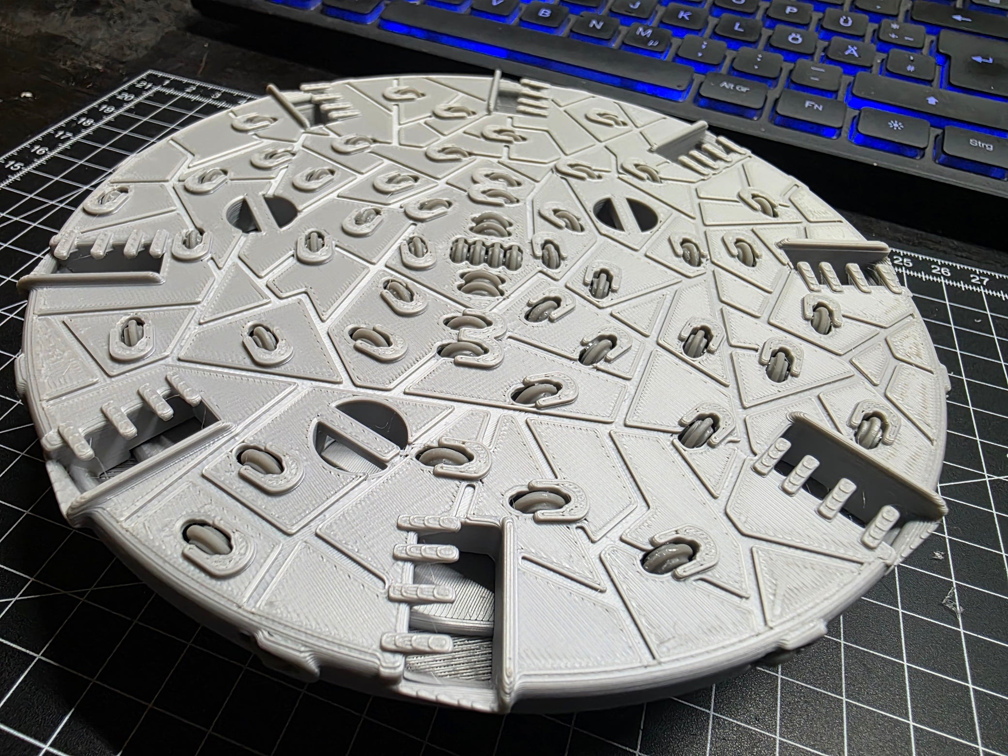 Bohrschild/Bohrkopf TBM 1/87 Ladegut H0