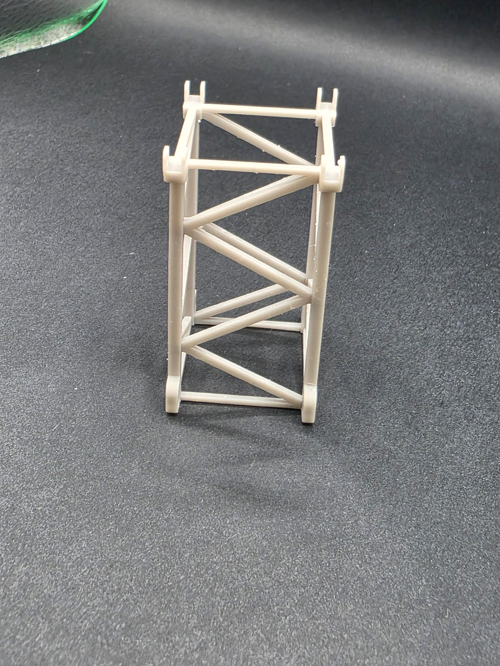 3x Turm Segment TDK im Maßstab 1/87 Ladegut