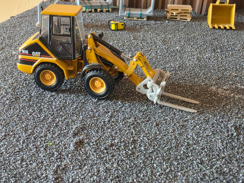 Schnellwechsler inkl. Gabel für Hublader von Norscot CAT906 und ähnlich