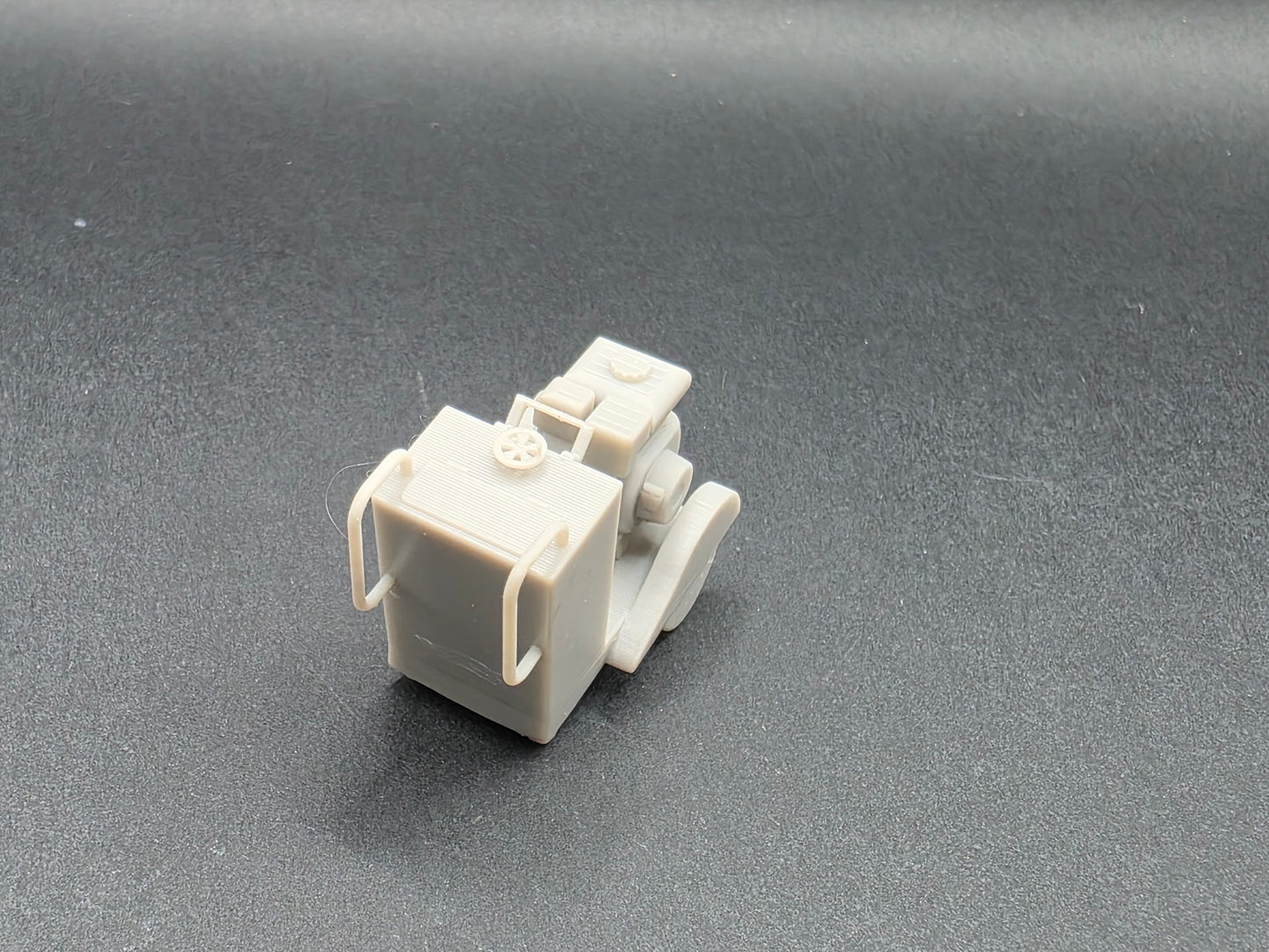 Fugenschneider/Asphalt Schneidmaschine im Maßstab1/32