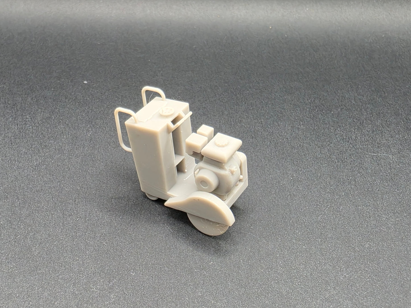 Fugenschneider/Asphalt Schneidmaschine im Maßstab1/32