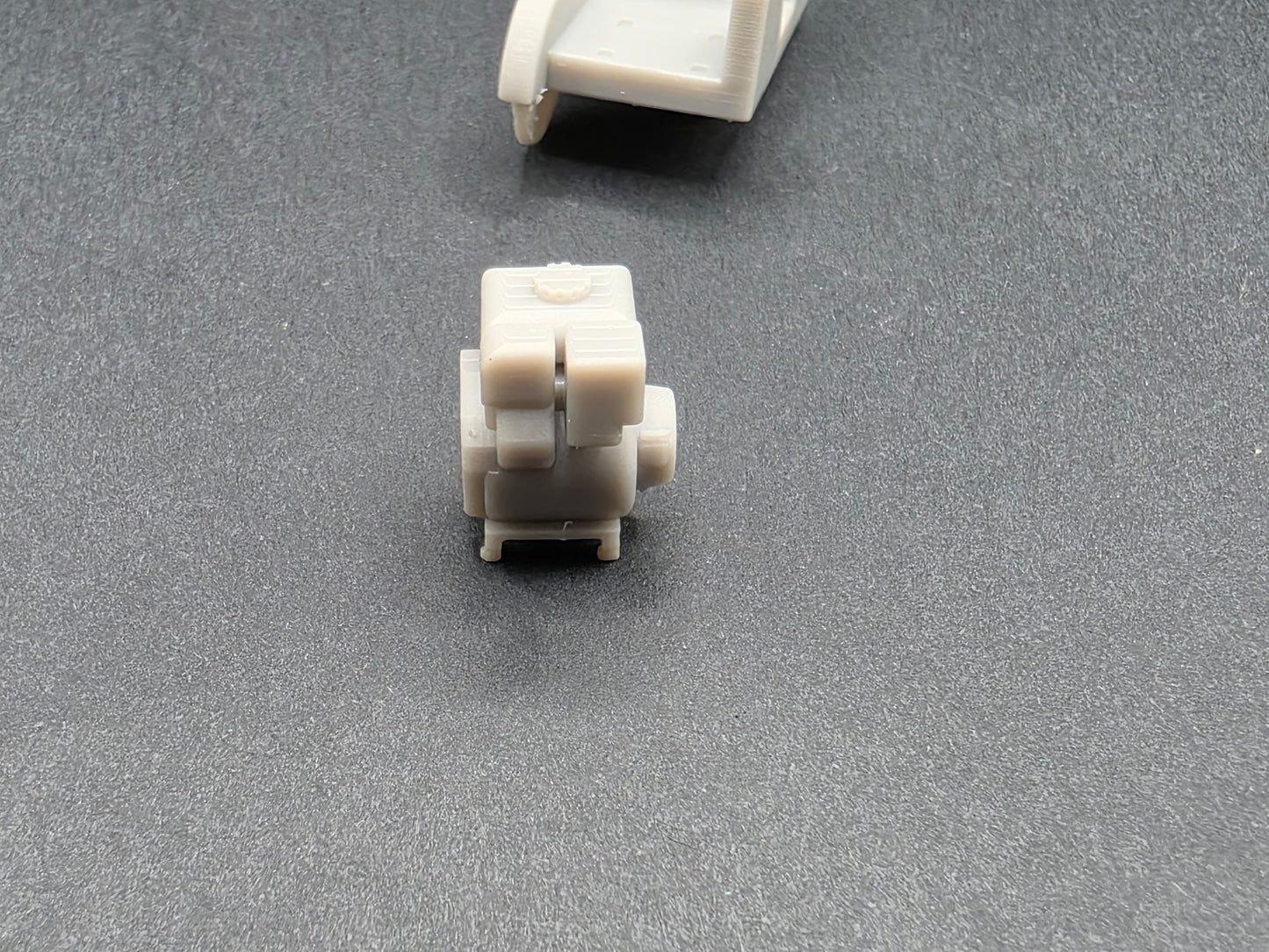 Fugenschneider/Asphalt Schneidmaschine im Maßstab1/32