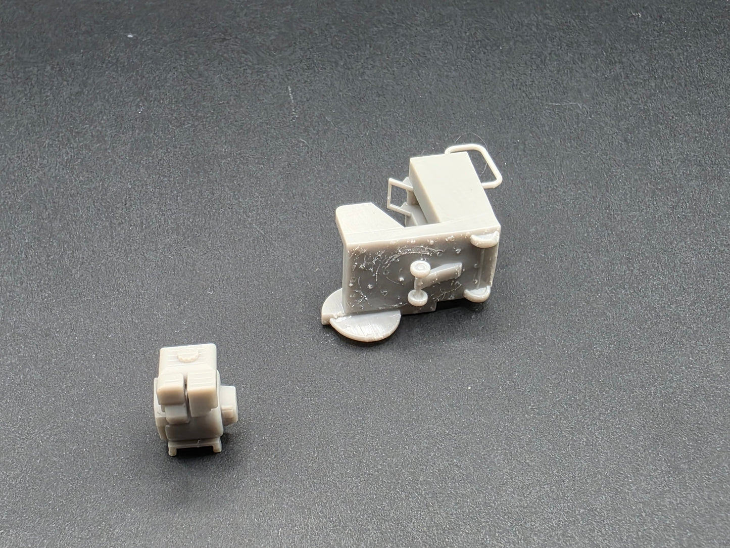 Fugenschneider/Asphalt Schneidmaschine im Maßstab1/32