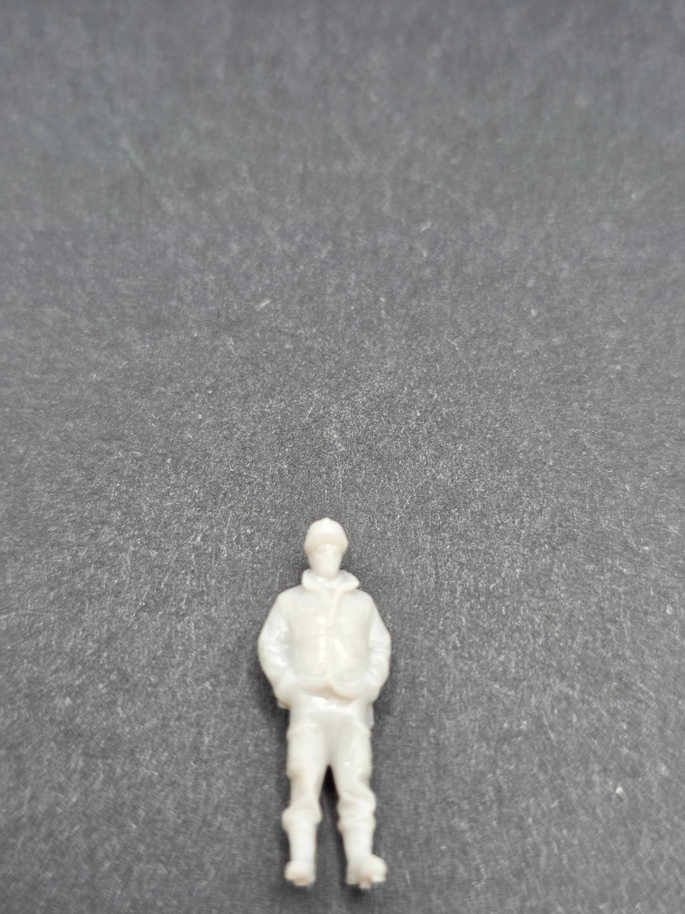 Bauarbeiter in Warnjacke im Maßstab 1/87