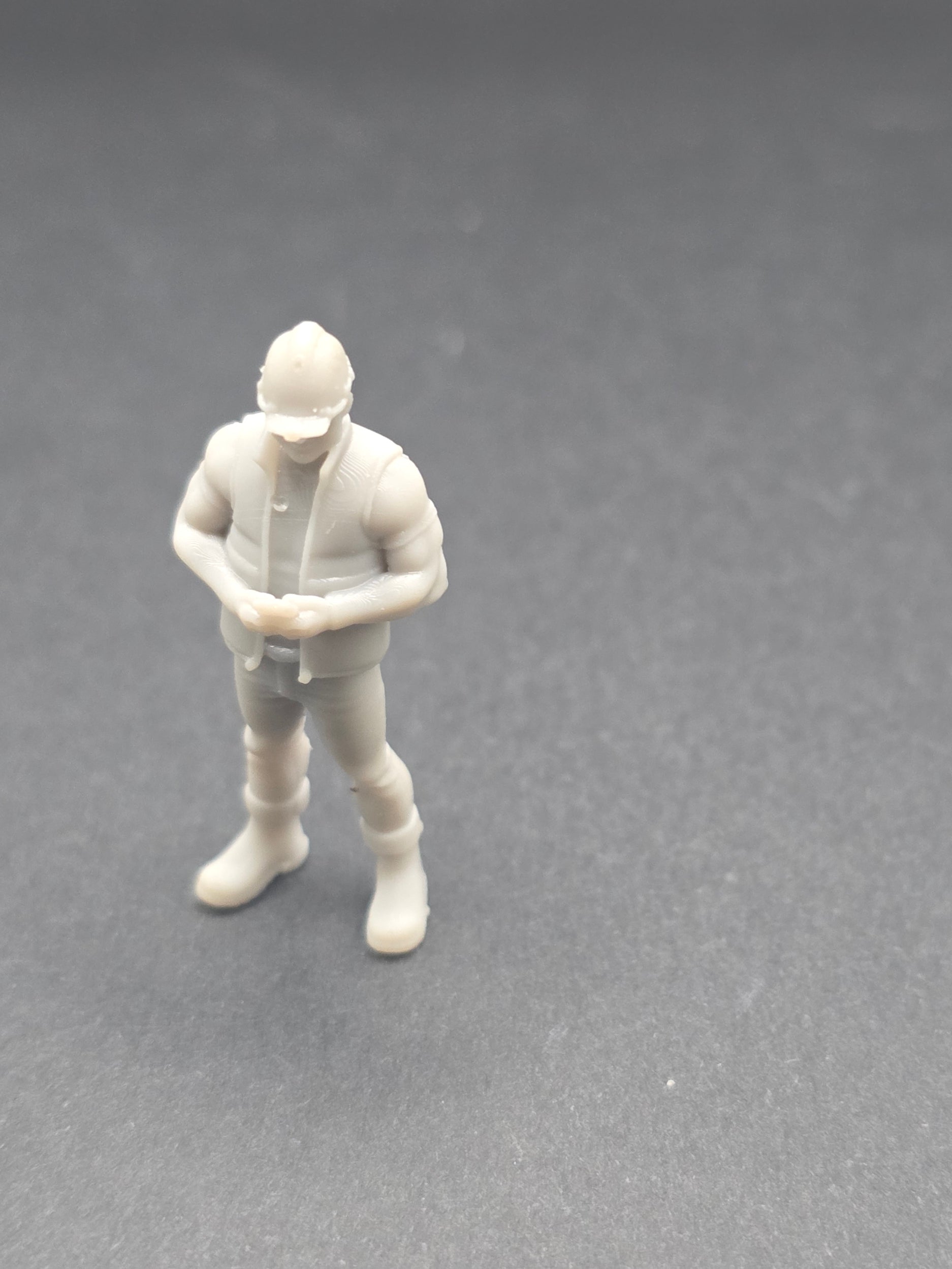 Bauarbeiter in Warn Schutz Weste im Maßstab 1/50