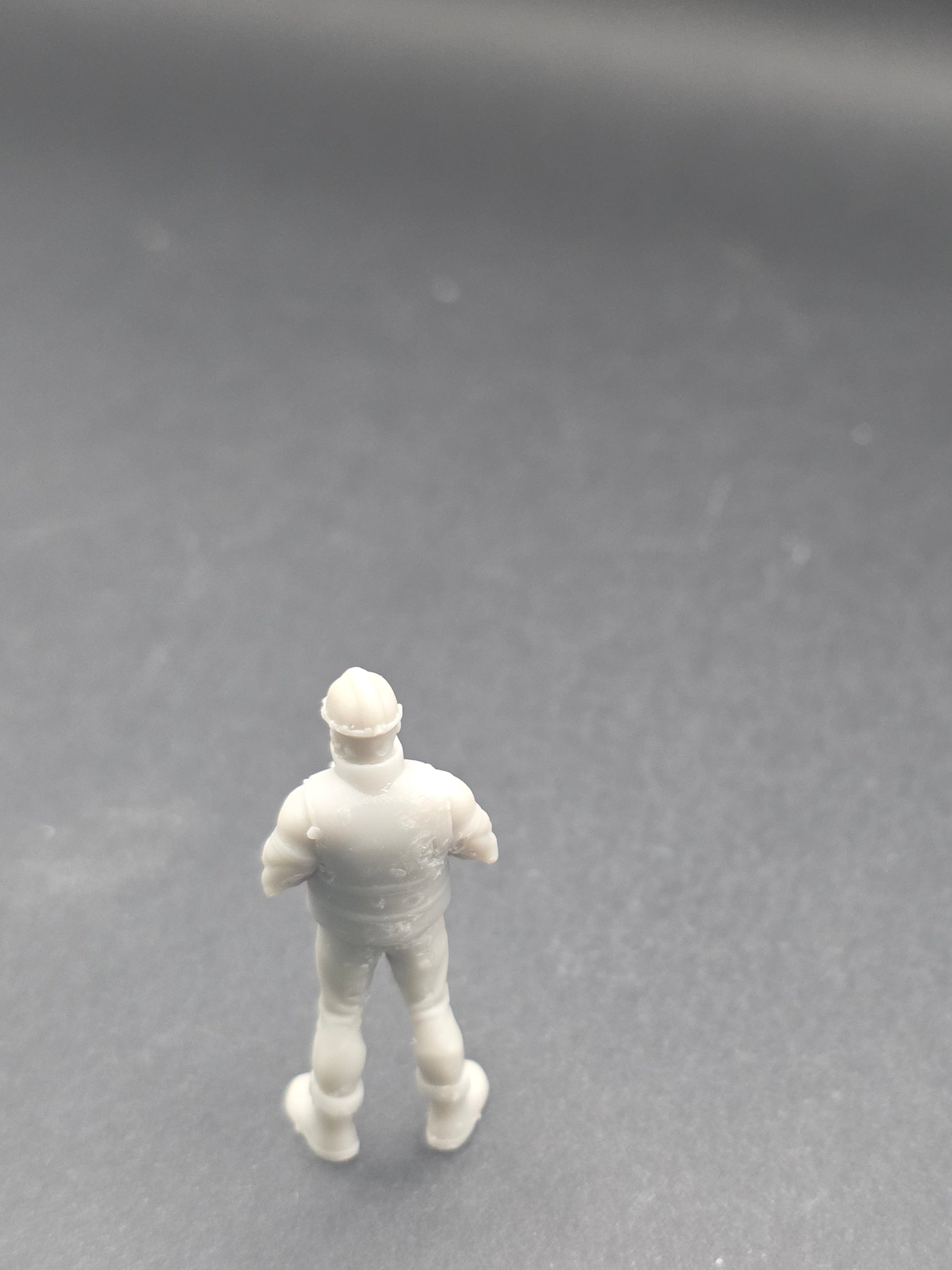 Bauarbeiter in Warn Schutz Weste im Maßstab 1/50