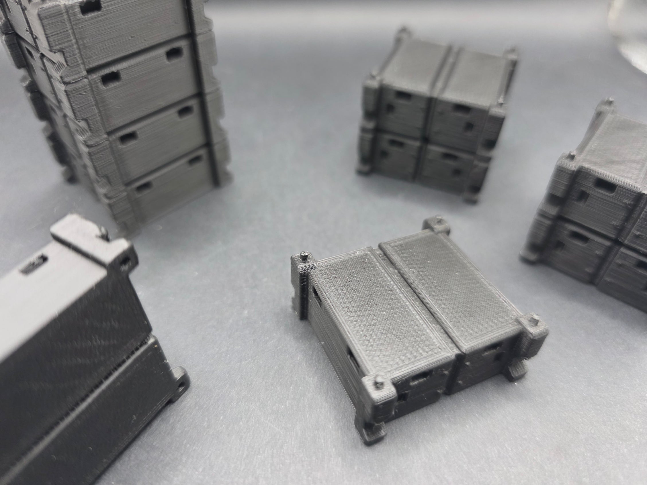 Stapelteile für Hydraulik Hebesystem Für Schwerlast im Maßstab 1/50 Ladegut