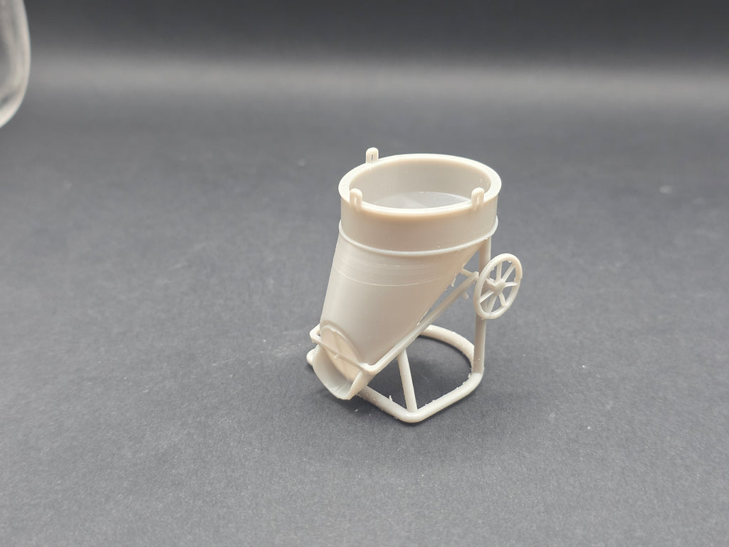 Beton Kübel / Betonbombe im Maßstab 1/50