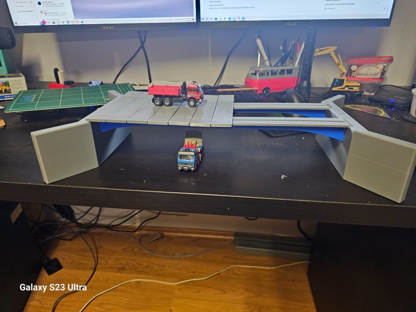 Segment Brücken Träger ( Donges Stahlbrücke) Maßstab  1/87 Ladegut H0 Schwerlast