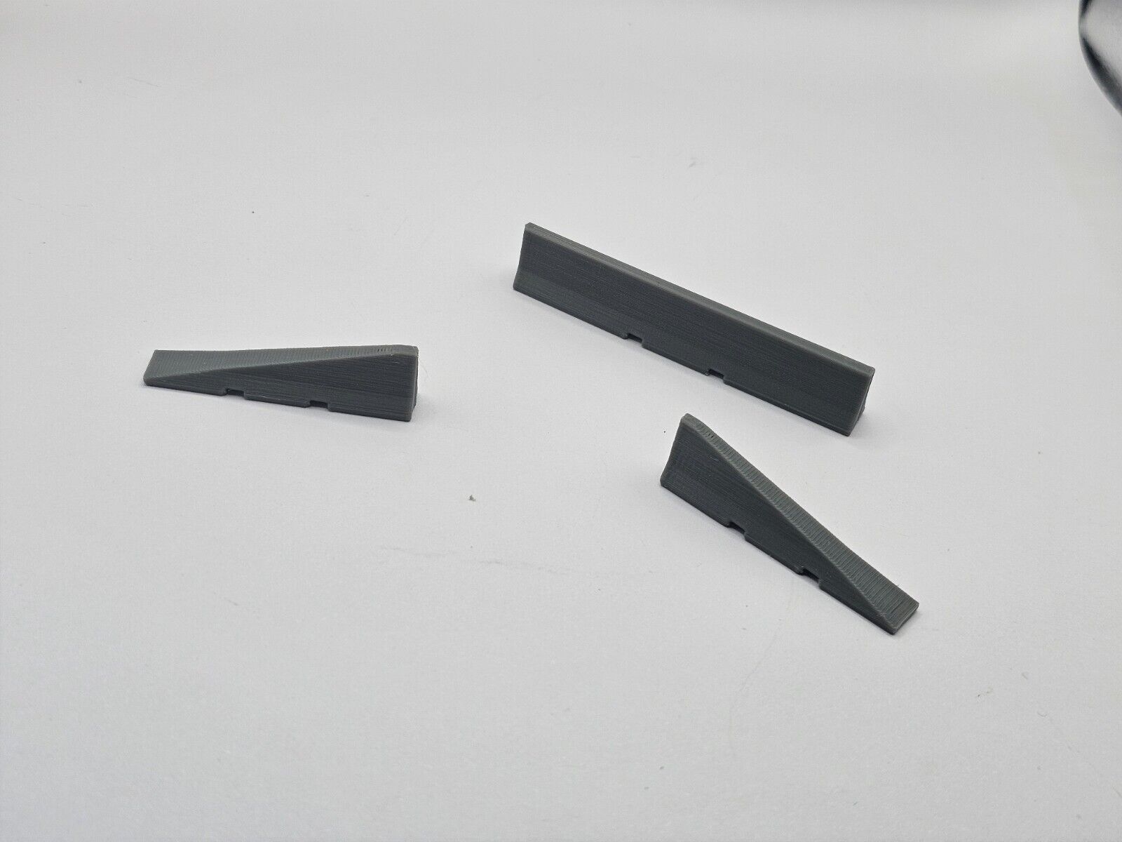 Beton Leitwand / Fahrbahnbegrenzung / Beton Absperrung  1/87 Ladegut H0