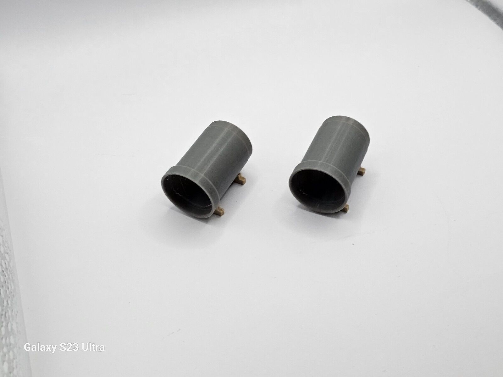 2x Rohr , Betonrohre DN 2000  Maßstab 1/87 Ladegut H0