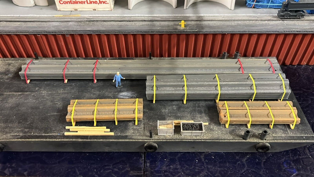 Spundwand / Spunddiele  140 mm 1/87 Ladegut H0