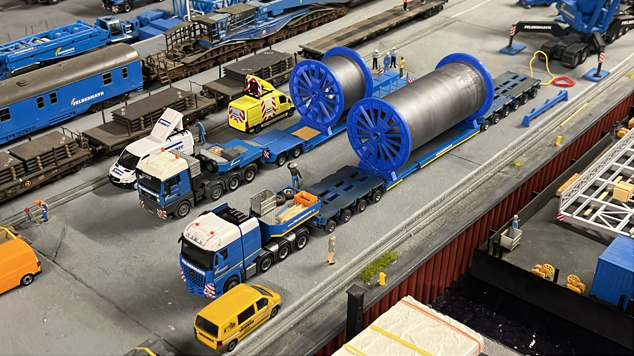 2x Kabelleertrommel/Kurz Groß 1/87 Ladegut Schwertransport