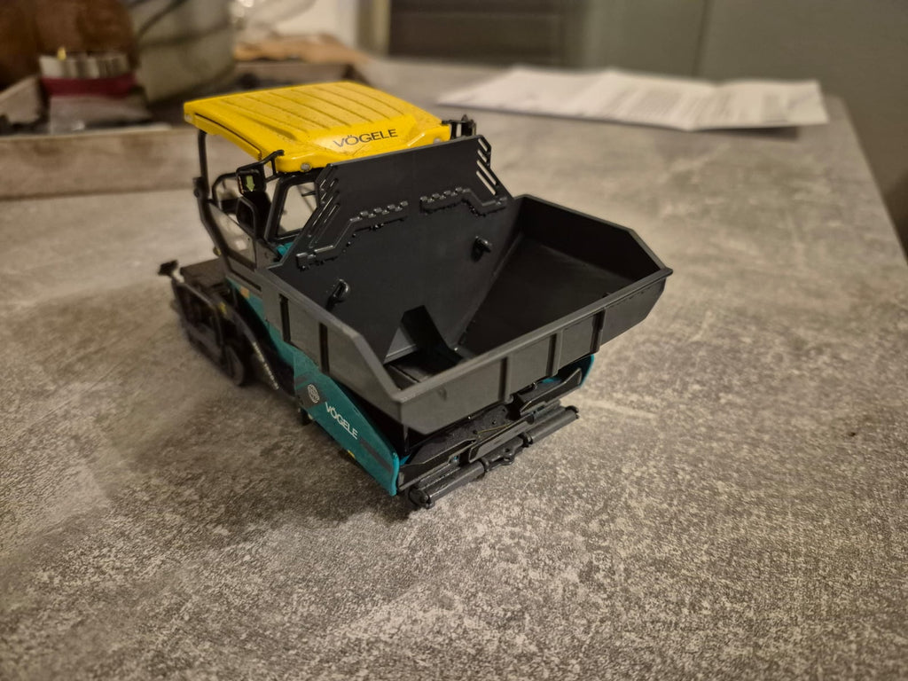 Asphalt Bunker/ Bunker für Fertiger im Maßstab1/50