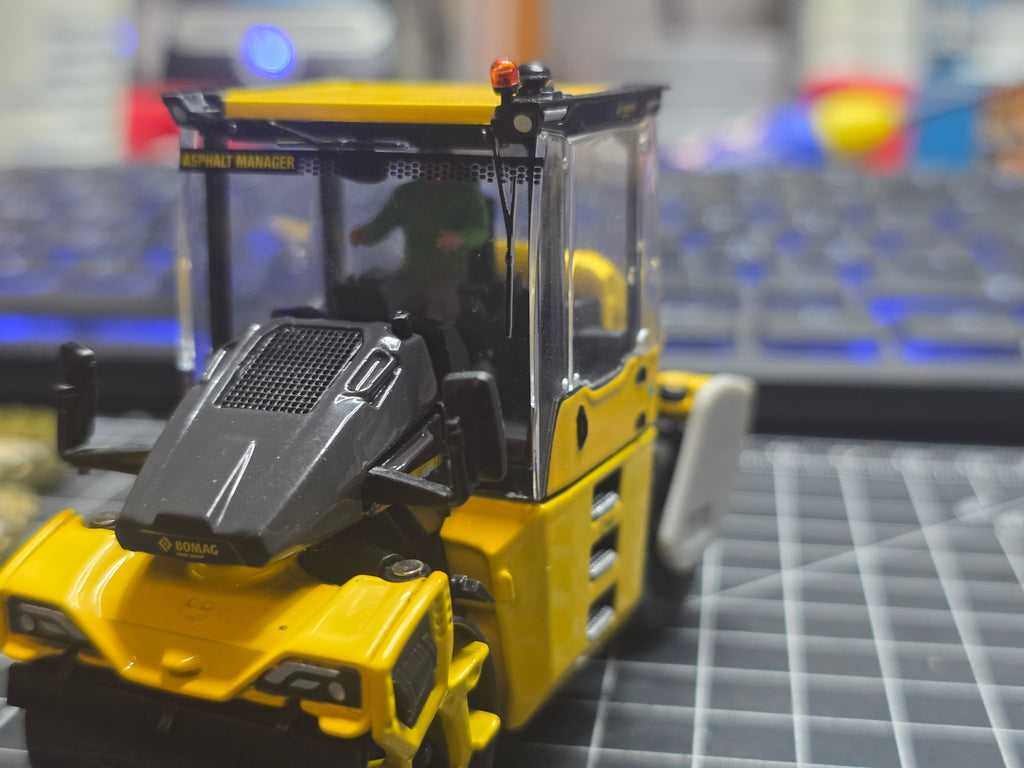 Gummirad Umbausatz für Bomag 174 und Ähnliche Im Maßstab 1/50