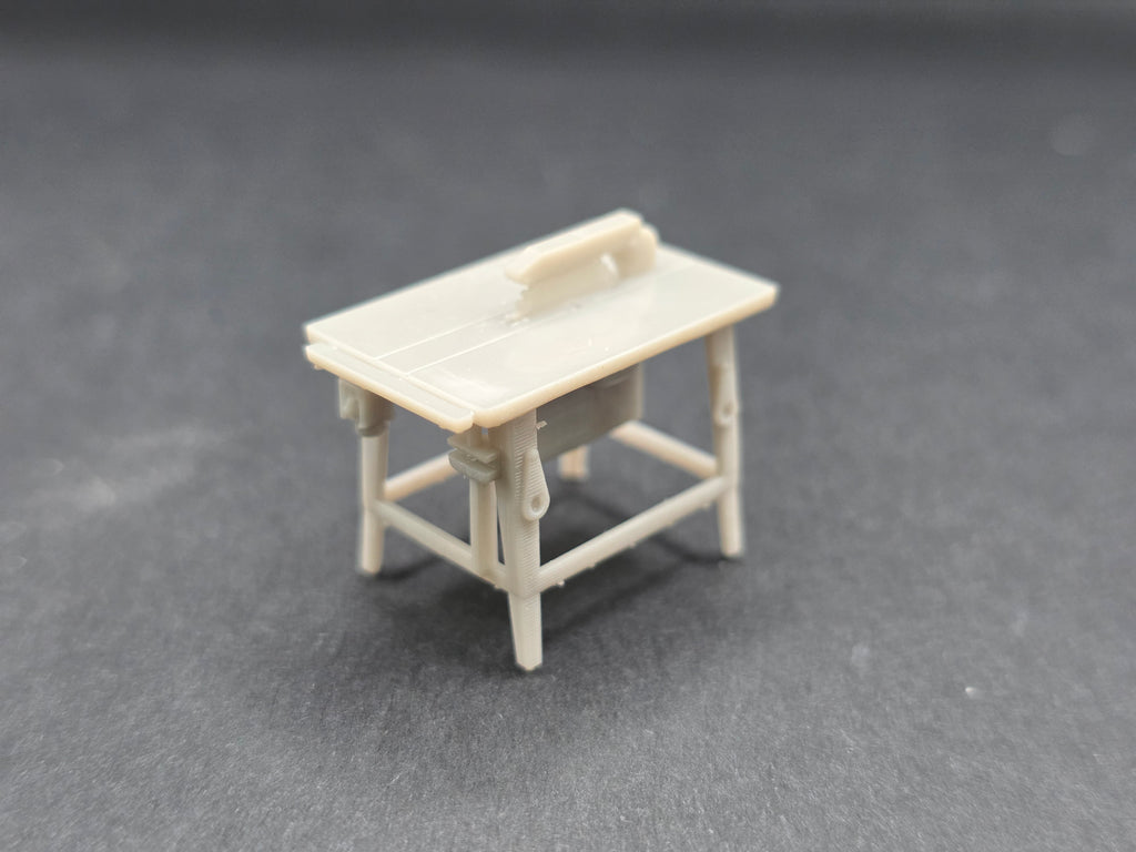 Kreissäge/ Bau Kreissäge im Maßstab 1/50